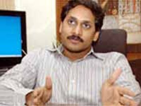 జగన్ తగ్గినట్టేనా?