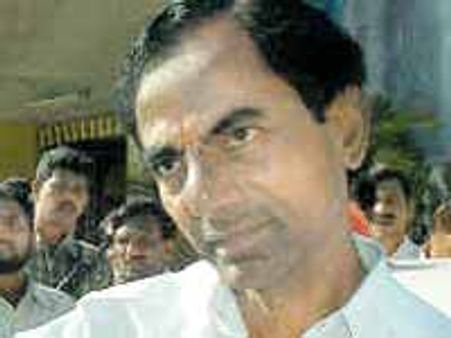 కెసీఆర్ కొత్త టార్గెట్?