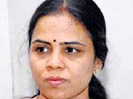 కెసిఆర్ వి అవేం మాటలు: శోభ