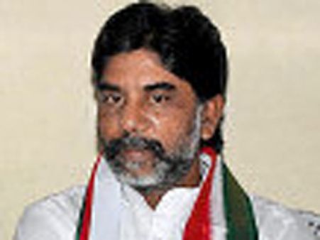 మల్లు భట్టి హై కమాండ్ ను బట్టి...