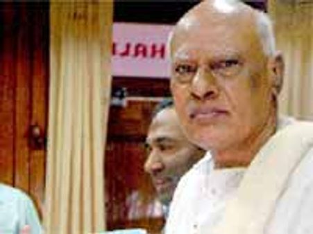 ముందున్నది మొసళ్ళ పండగా?