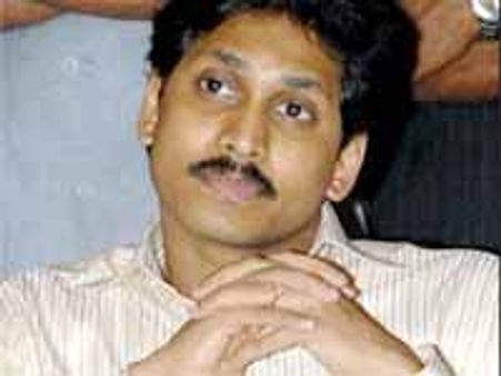 జ'గన్' కు లొంగని హైకమాండ్!