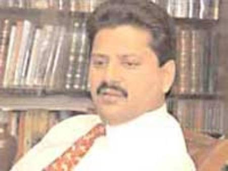 డెక్కన్ క్రానికల్ చైర్మన్ కు దివాళి గాయాలు