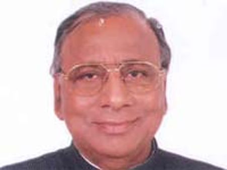 చంద్రశేఖర రావుకు బలం లేదు: హనుమంతరావు