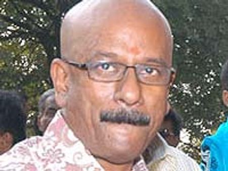 సంగీత దర్శకుడు రమణ గోగుల అరెస్టు