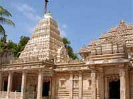 లారీ ప్రమాదంలో ఆరుగురు మృతి