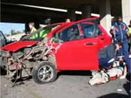 దక్షిణాఫ్రికా ప్రమాదంలో హైదరాబాదీ మృతి