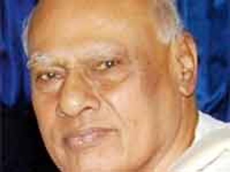 రేపు సోనియాను కలవనున్న రోశయ్య