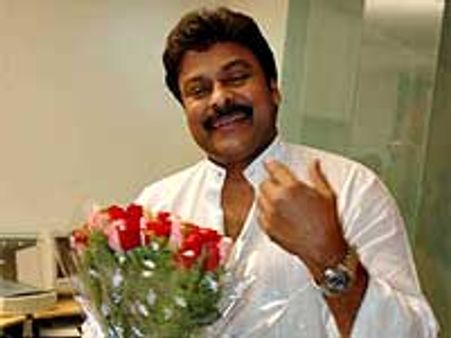 వాడి తండ్రి చిరంజీవి, అందుకే అంత ఎత్తుకు...