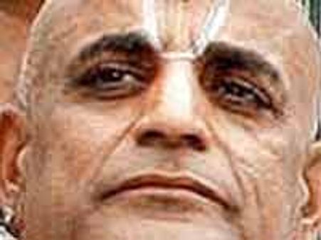 డాలర్ శేషాద్రికి హైకోర్టు షాక్