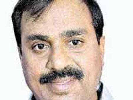 చంద్రబాబుకు పిచ్చి పట్టింది: గాలి