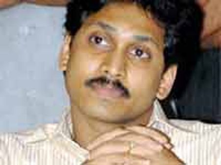 'గాలి' లింక్ పై విచారణకు సిద్ధం: జగన్