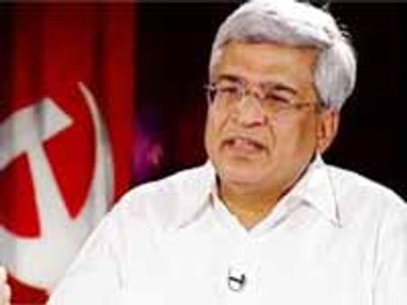 ఆంధ్రా రాజకీయాల్లో మైనింగ్ మాఫియా: కారత్