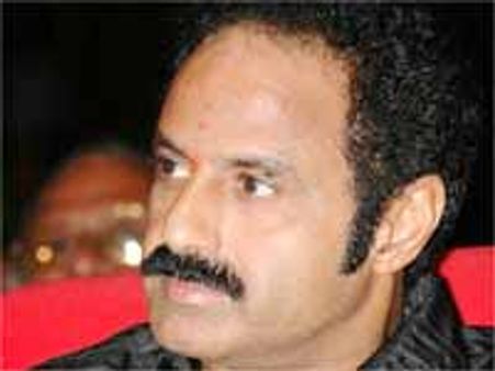 బాలకృష్ణకు నాన్ బెయిలబుల్ అరెస్ట్ వారెంట్