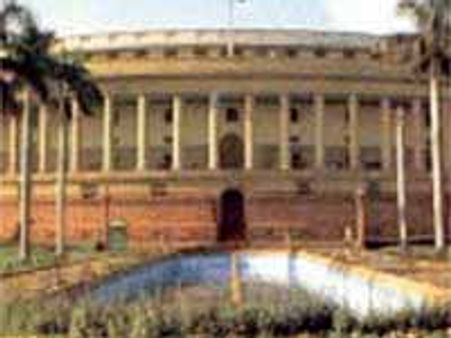 చెరుకు ధరపై దద్ధరిల్లిన లోకసభ