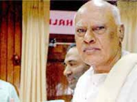రేపు, ఎల్లుండి ముఖ్యమంత్రి రోశయ్య వైజాగ్ లోనే