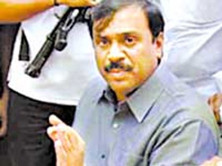 తవ్వకాల నిలిపివేత : 'గాలి'కి ఎదురుదెబ్బ