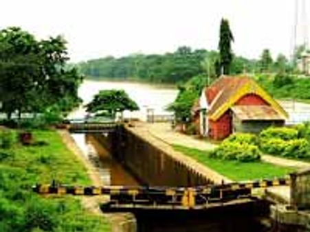 కాటన్ మనవడు రాబర్ట్ దంపతుల పులకింత