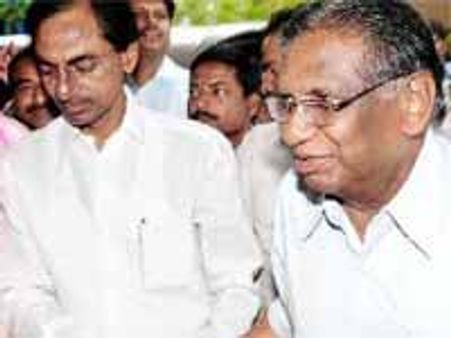 కఠోర దీక్షలో కెసిఆర్: జయశంకర్