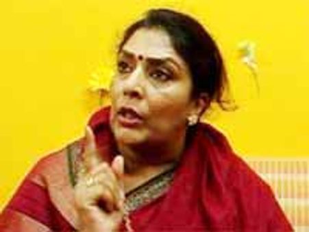 రేణుకా చౌదరి క్యాంపు ఆఫీసుకు నిప్పు