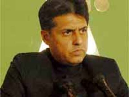 కెసిఆర్ దీక్ష విరమించాలి: మనీష్ తివారి