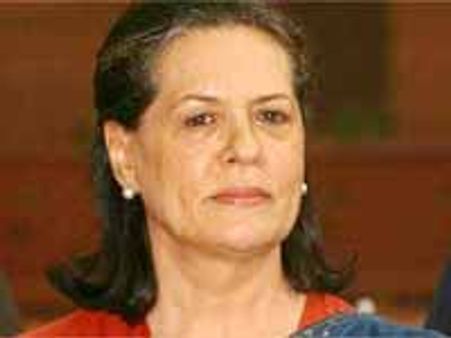 చేతులెత్తేసిన కాంగ్రెసు కోర్ కమిటీ