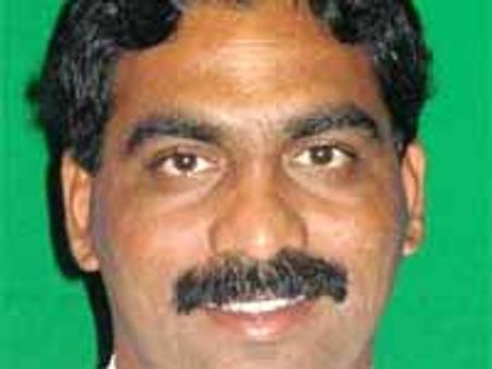 రాజగోపాల్ అరెస్టుతో భగ్గుమన్న విజయవాడ