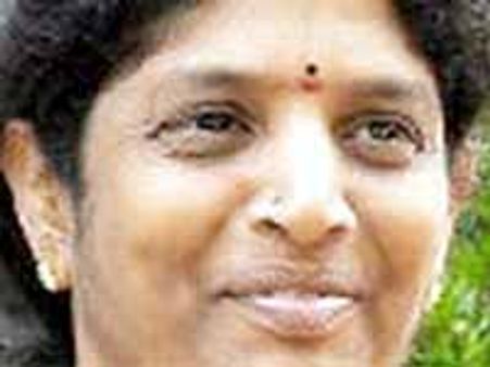 ధనరాజ్ కు కఠిన శిక్ష పడాలి: ఎమ్మెల్యే వంగా గీత