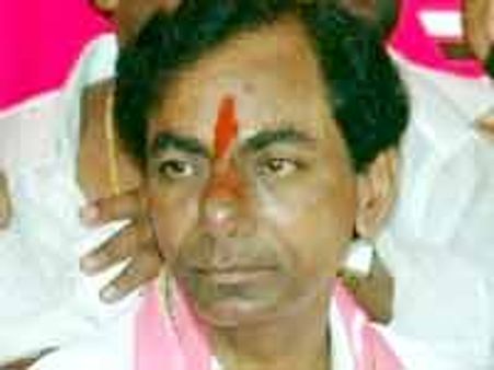 18న కెసిఆర్ బస్సు యాత్ర మేడారం నుంచి ప్రారంభం?