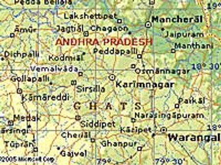 కరీంనగర్  జిల్లా: రోడ్డు ప్రమాదం నలుగురు మృతి