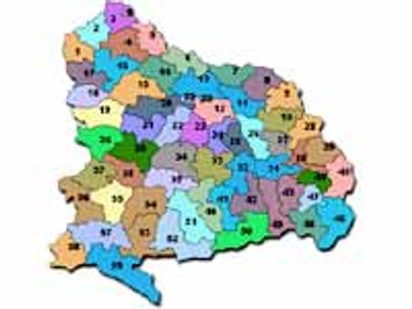 నల్గొండ జిల్లా: లారీ, బస్సు ఢీ, 4 గురు మృతి