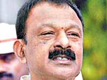 మృతుల కుటుంబాలకు ఎక్స్ గ్రేషియా: రఘువీరా