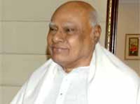 రోశయ్య మంత్రివర్గ విస్తరణకు ఆటంకాలు