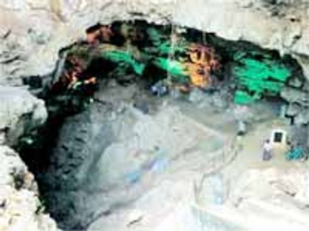 అరకులోయలో  వేసవి సందడి, పర్యాటకుల రద్దీ