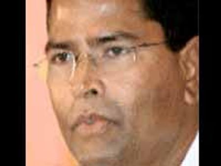 డిఎస్ సంతకం చేస్తారని ఆశిస్తున్నాం: చిన్నా