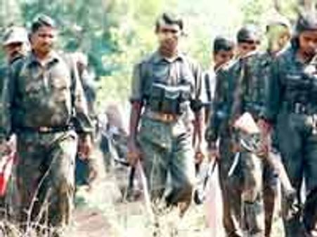 కాంట్రాక్టర్లకు మావోయిస్టుల హెచ్చరిక