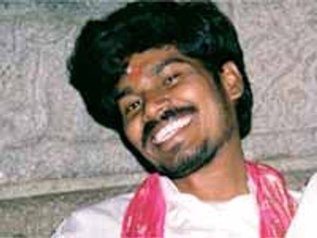 పోలీసు స్టేషన్ లో కాళేశ్వర్ బాబా విచారణ