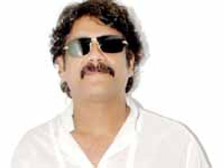 తొలి అనుభవం తలచుకుని మురిసిపోయిన నాగ్