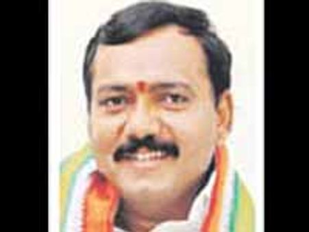 మా మధ్య గొడవ జరగలేదు: గండ్ర