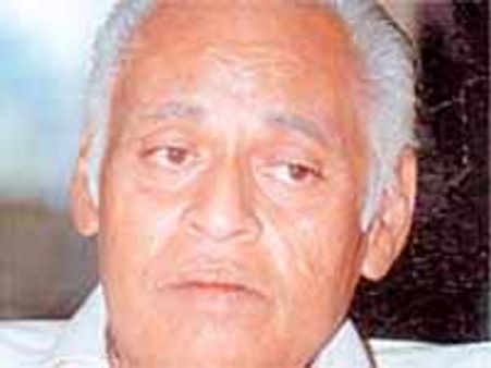 ఫిల్మ్ నగర్ సొసైటీలో నాకు అన్యాయం: వేటూరి