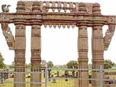 నిట్ ప్రక్షాళనకు కమిటీ: చైర్మన్ దీక్షితులు