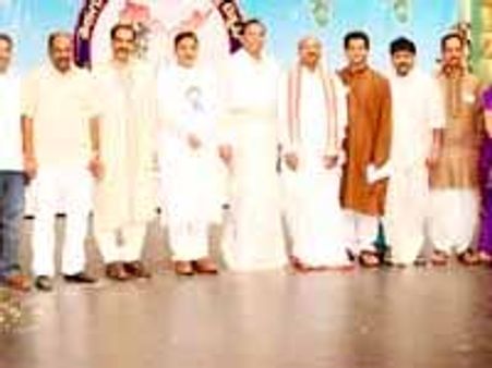డల్లాస్ తెలుగు ఉగాది సంబరాలకు 800 మంది