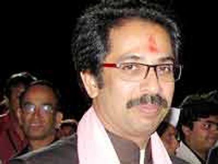 పెళ్లి సానియా వ్యక్తిగతం: ఉద్ధవ్ థాకరే