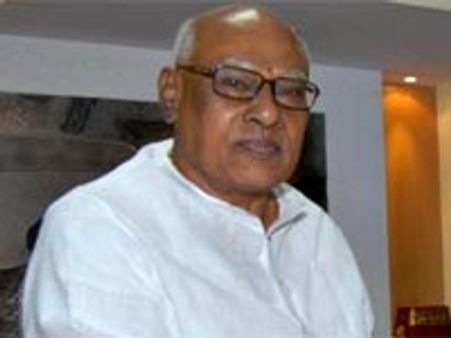 బీసీల అభ్యున్నతికి కృషి : రోశయ్య