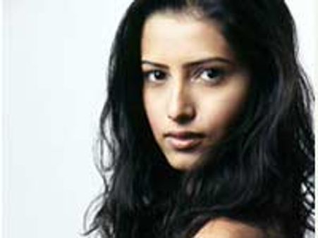 మనస్వికి మిస్ ఇండియా కిరీటం