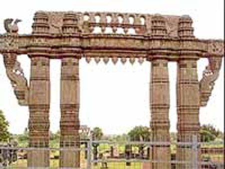 జుడాల ఆందోళన: ఇద్దరు రోగుల మృతి