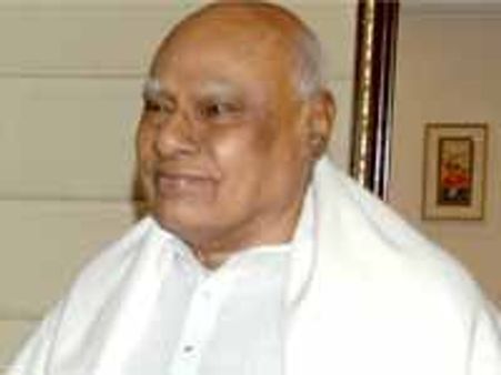 ఏం చేయాలో చెప్పండి: రోశయ్య