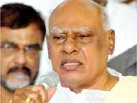 అప్రమత్తంగా ఉండండి: రోశయ్య