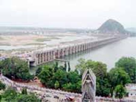 హాయ్ ల్యాండ్ కన్నా మిన్నగా విజయవాడలో పర్యాటకం