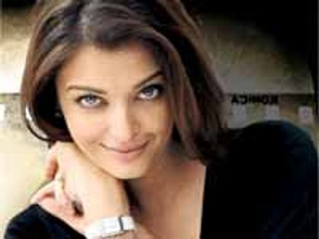 తెలుగులో బాలీవుడ్ నటి ఐశ్వర్యారాయ్ ముద్దులొలికే మాటలు